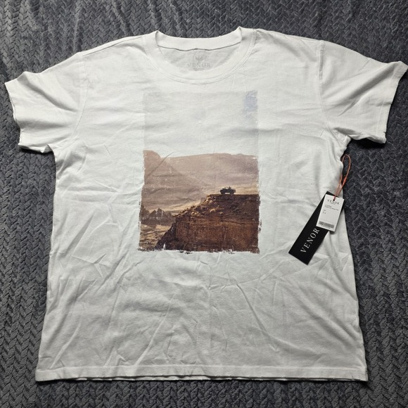 Tops - Venor Canyon Graphic Tee White Women's Sz L NWT Soft Cotton Casual Outdoor Art‎